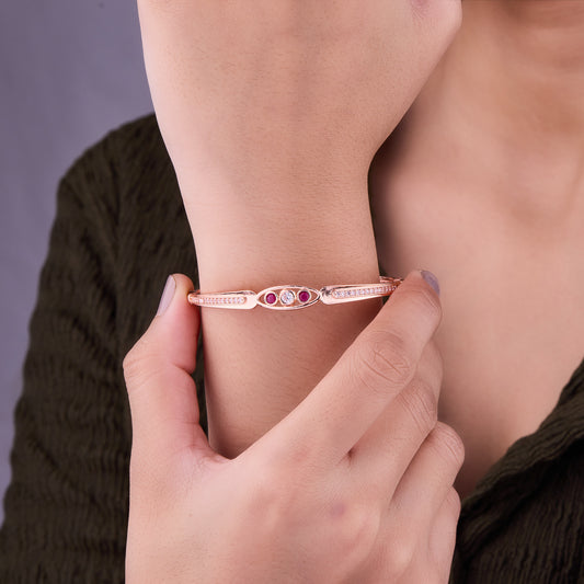 Ruby and Daimond Accents Traditional Design